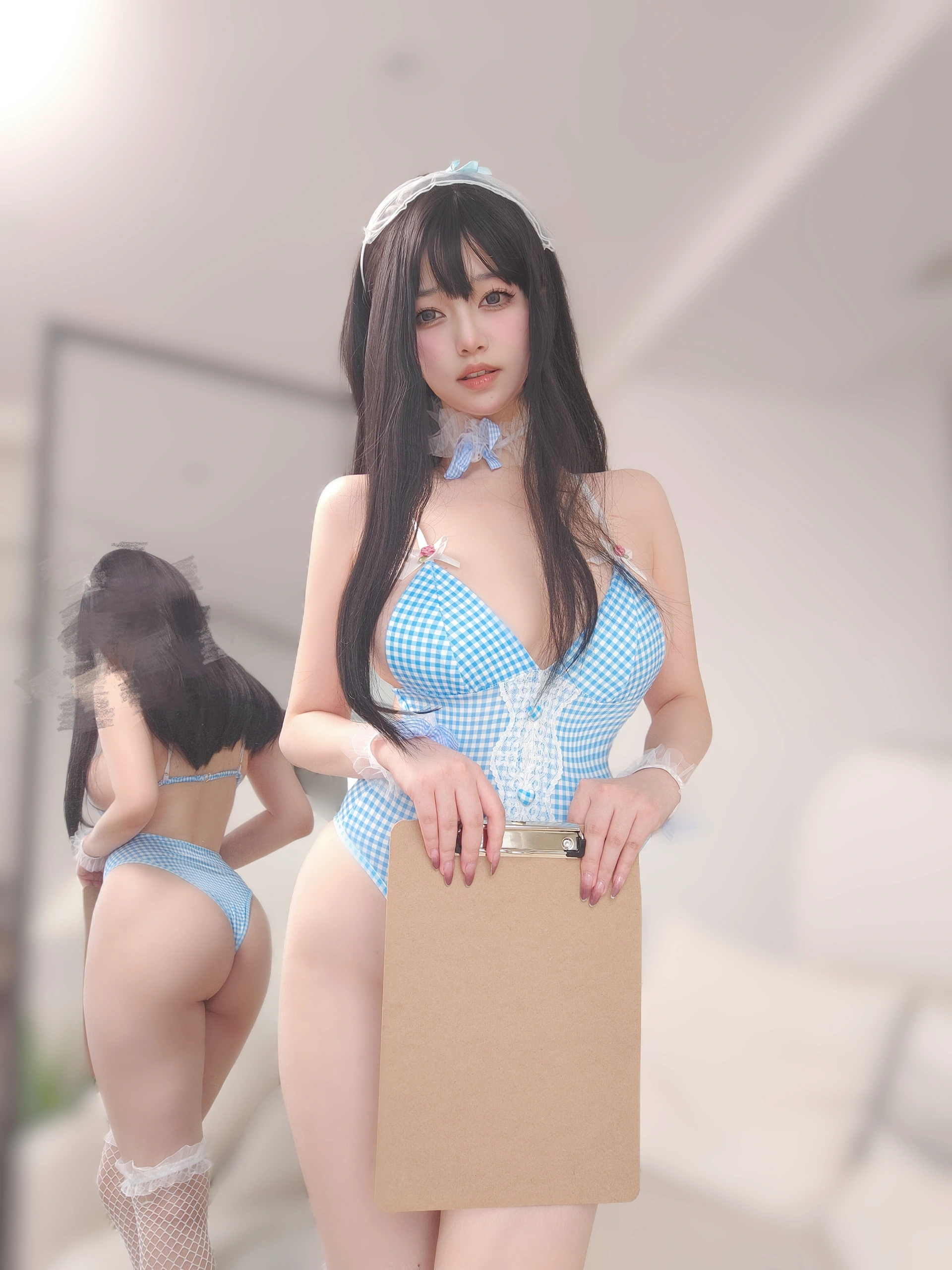 女主K – NO.045 蓝色泳装女仆 0